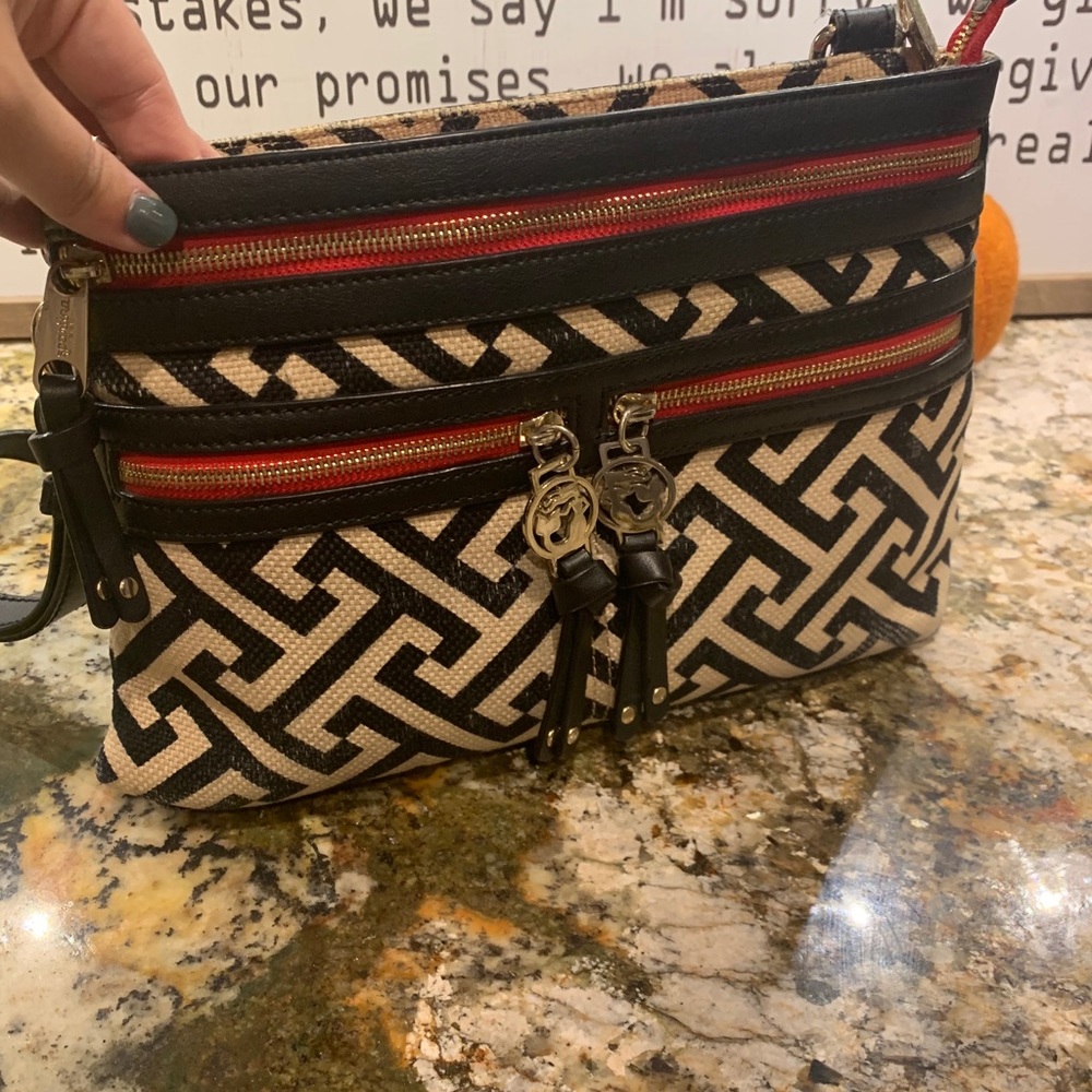 Spartina purse